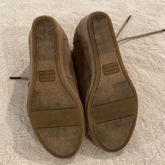 TOMS wedge booties size 6.5 - Picture 6 of 6
